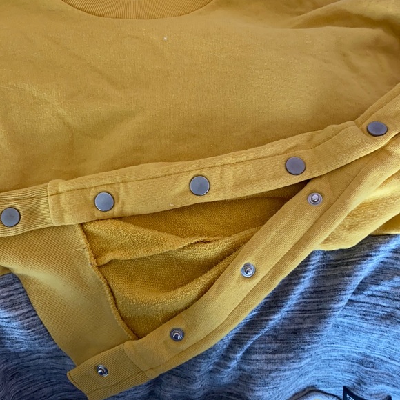 PINK Crewneck Crop Top with Button Sleeves - Picture 3 of 4